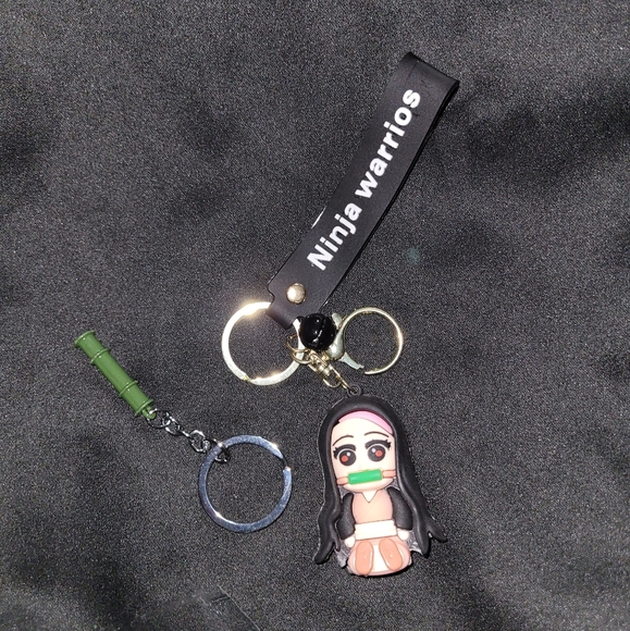 New Ninja Warrios Key Chain~Anime~Vampire Slayer - Picture 2 of 7